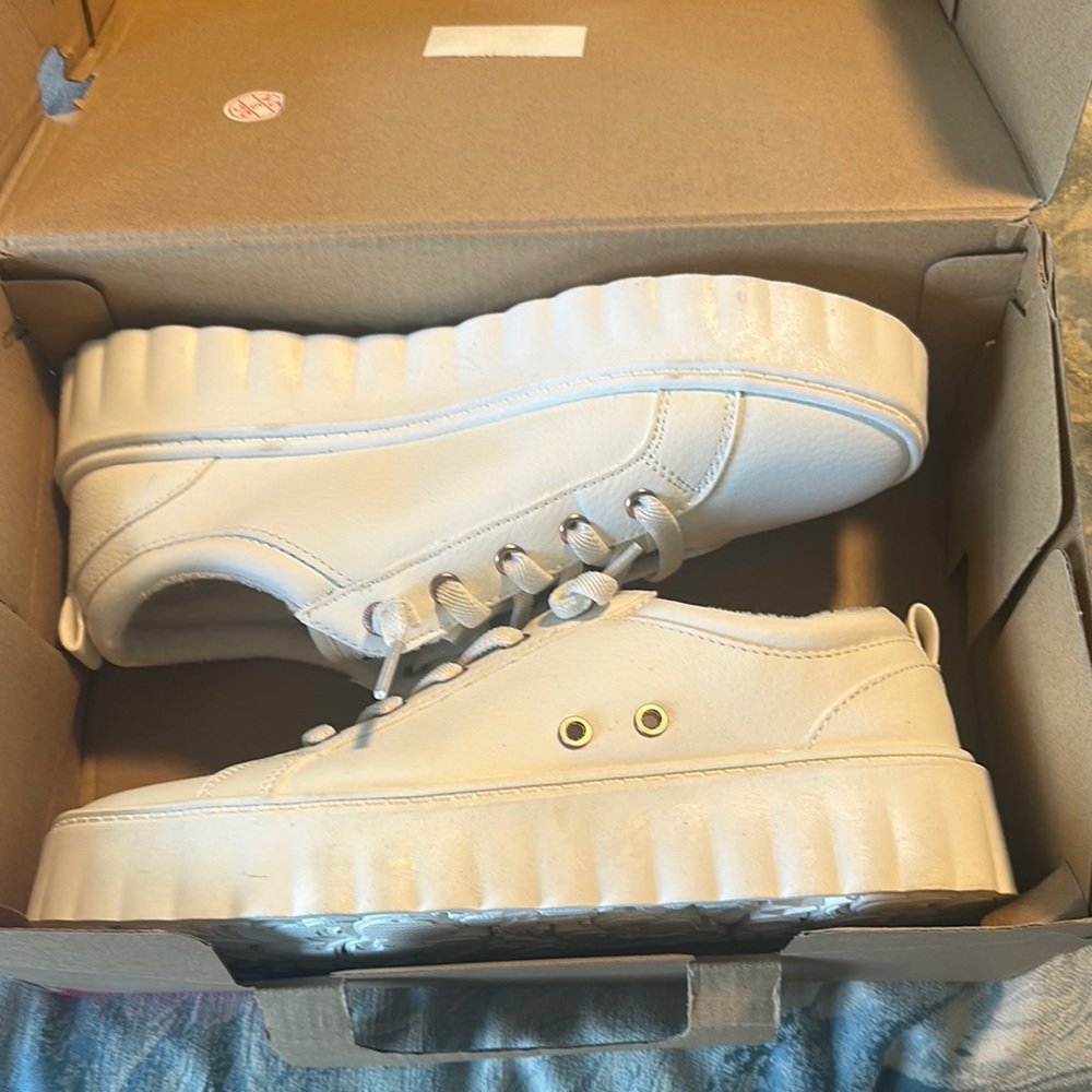 Roxy Sheilahh Chunky White Platform Sneakers Size 8